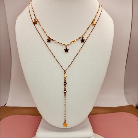 Free People Elegant Star CZ Layered Dainty Necklace - Picture 5 of 8